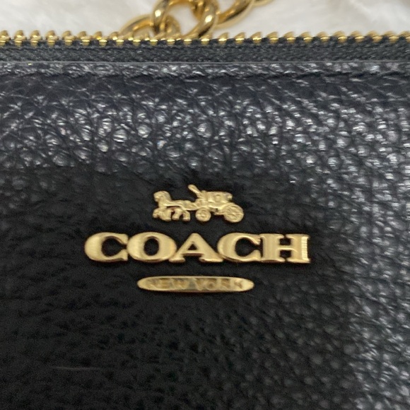 BLACK LEATHER COACH SHOULDER BAG - Picture 2 of 4